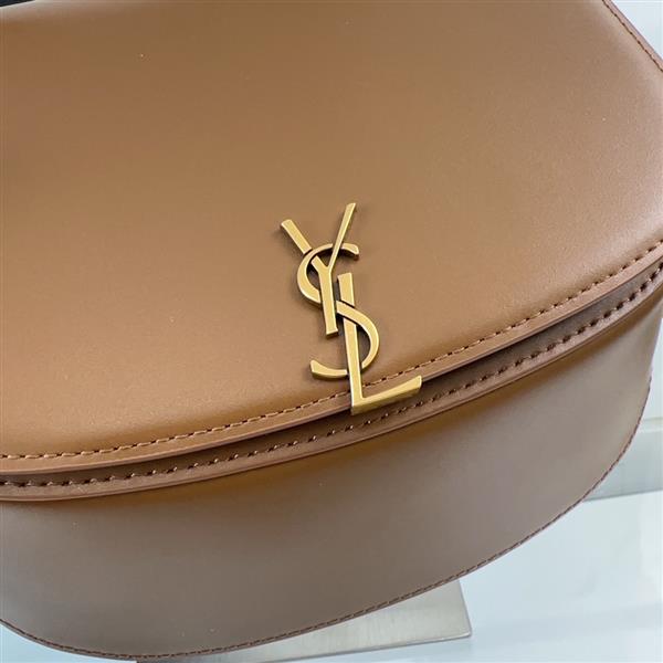 2026224192626979 800